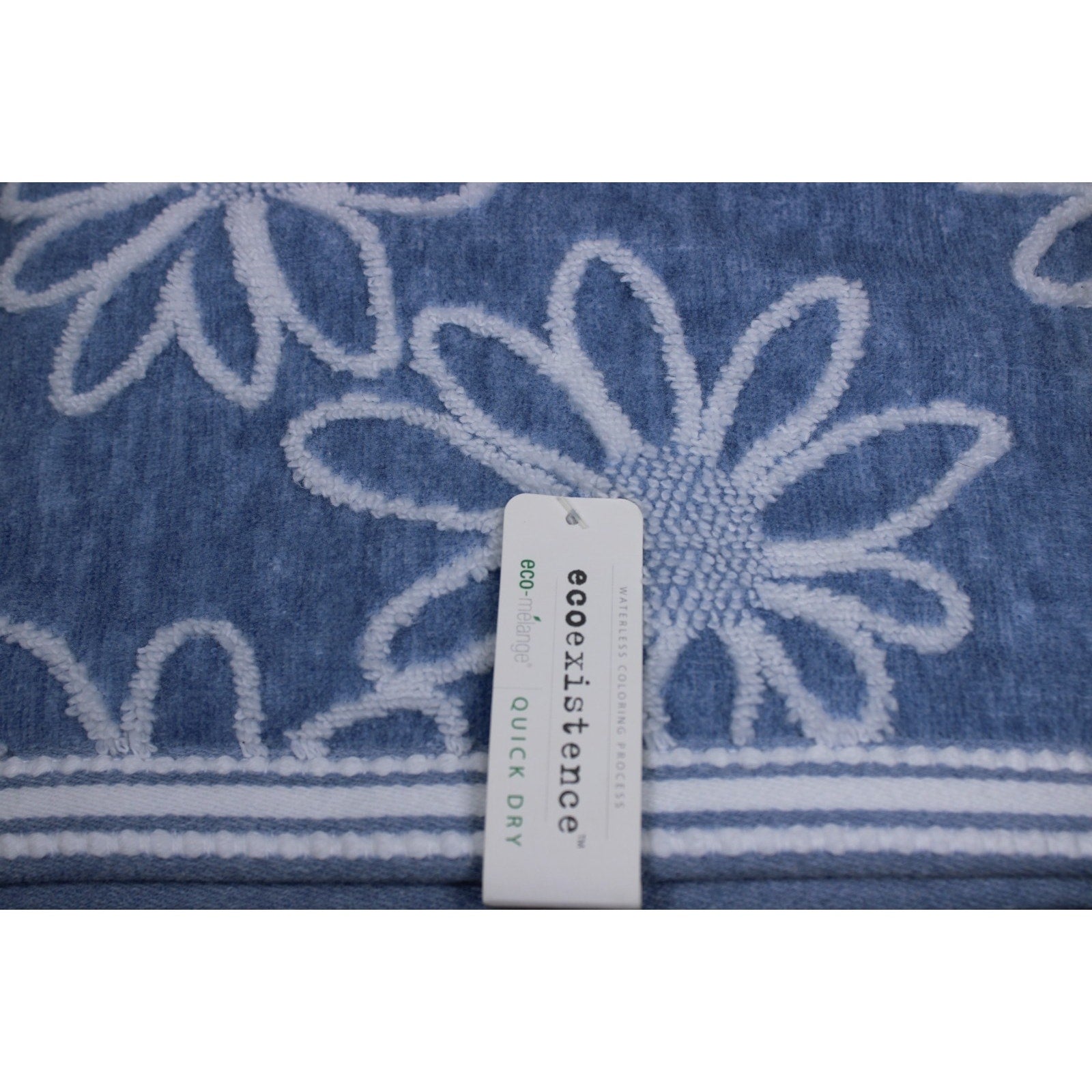 Blue Daisy 4pc. Towel Set - 2 Hand 2 Bath, Ecoexistence-Reversible Quick Dry