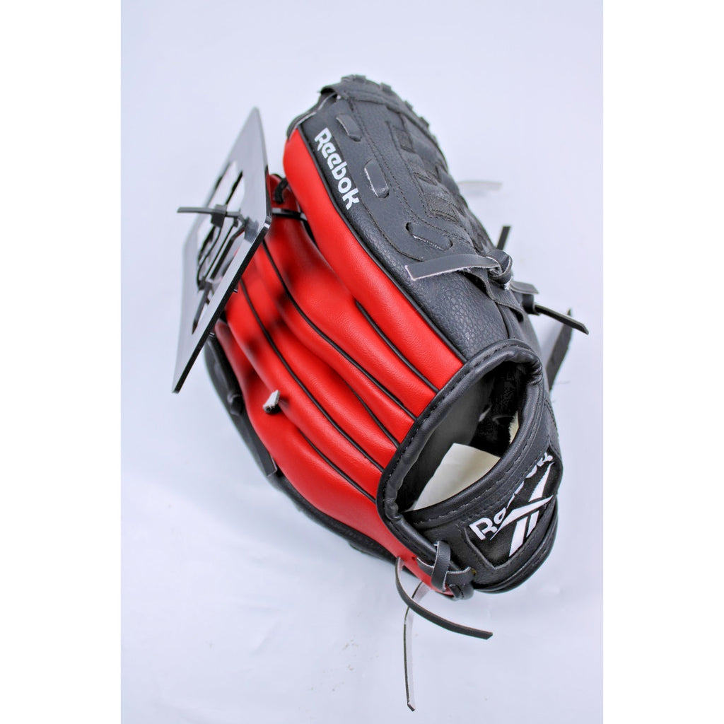 Reebok Utility Baseball Glove-Right Hand Throw Child Unisex 9”