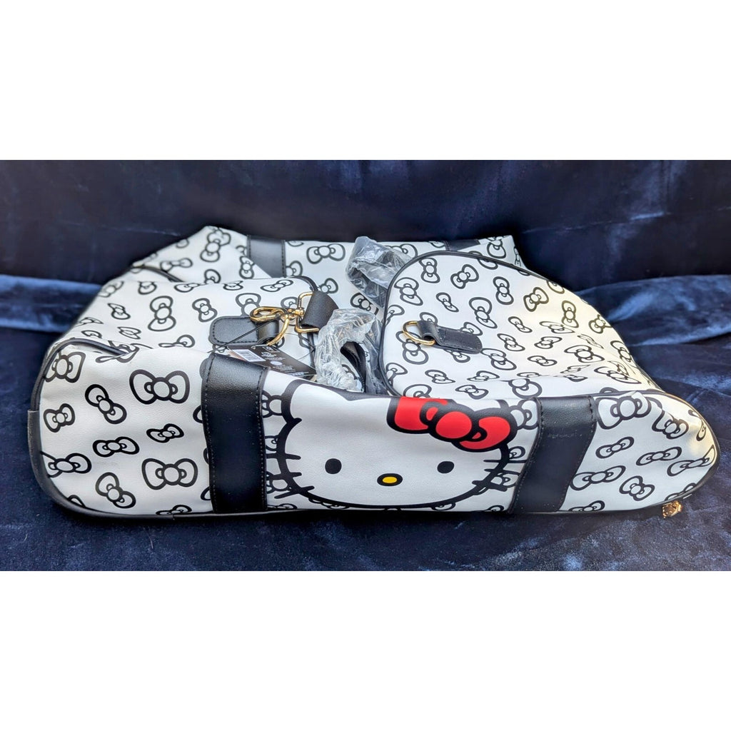 Hello Kitty Carryon Travel/Weekend Bag with Wheels and adjustable handle.