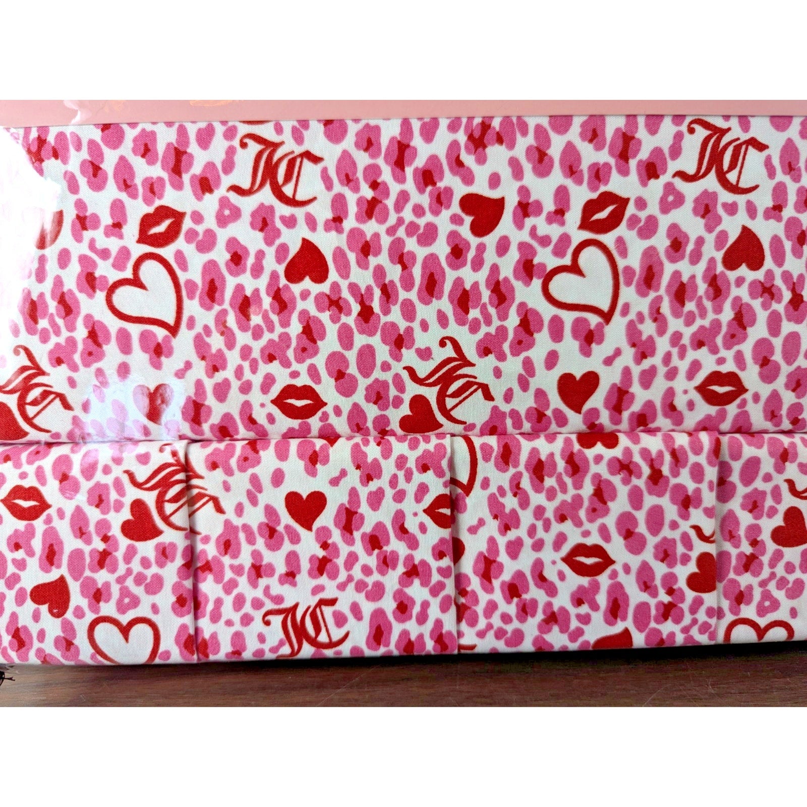 Juicy Couture Queen Sheet Set 6 Pieces Leopard Print Pink Heart Valentine’s Day