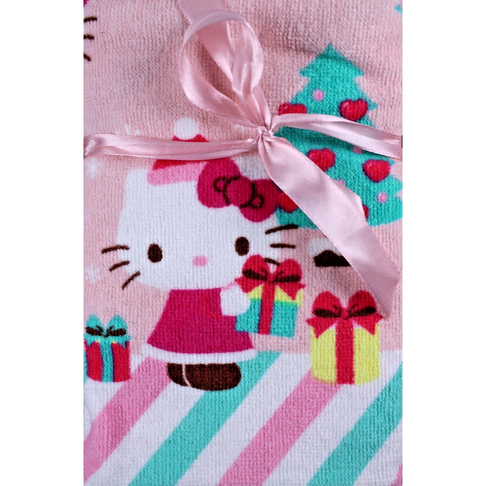 Hello Kitty Christmas Presents Hearts Santa Hat Pink 2 pack Hand Towels