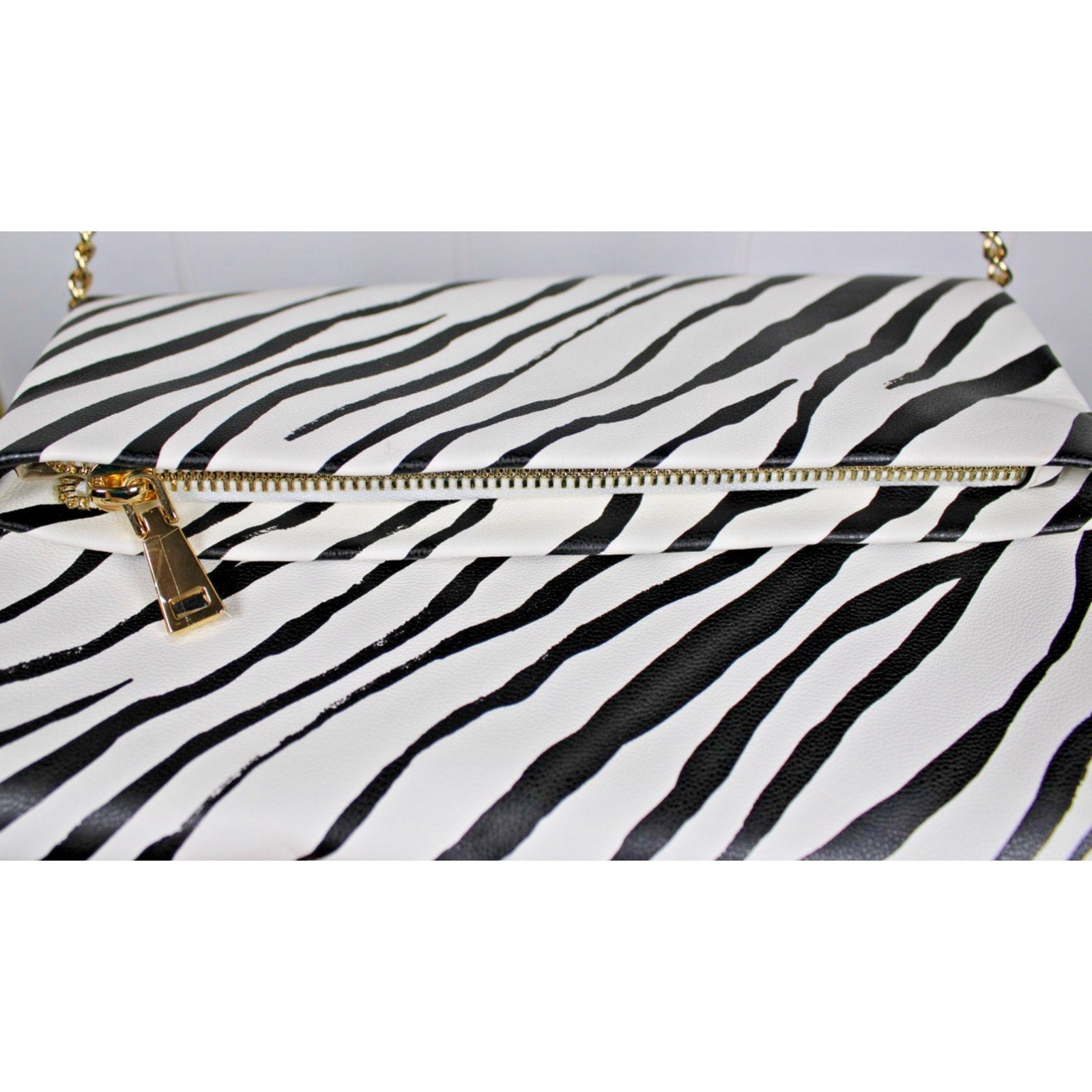 I.N.C. International Concepts Averry Tunnel Small Crossbody ELLIE ZEBRA