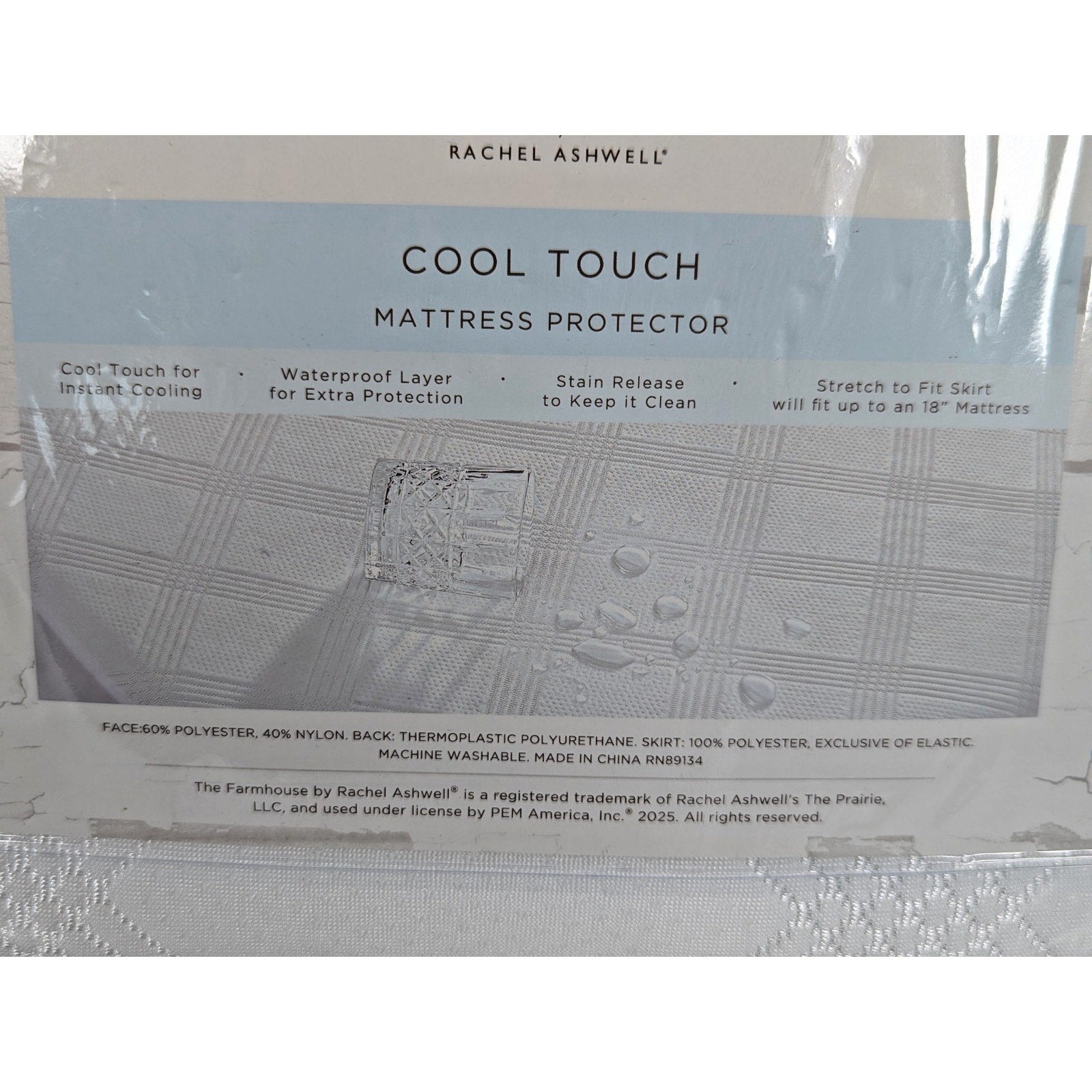 The Farmhouse Rachel Ashwell COOL TOUCH Mattress Protector - Instant Cool, FULL