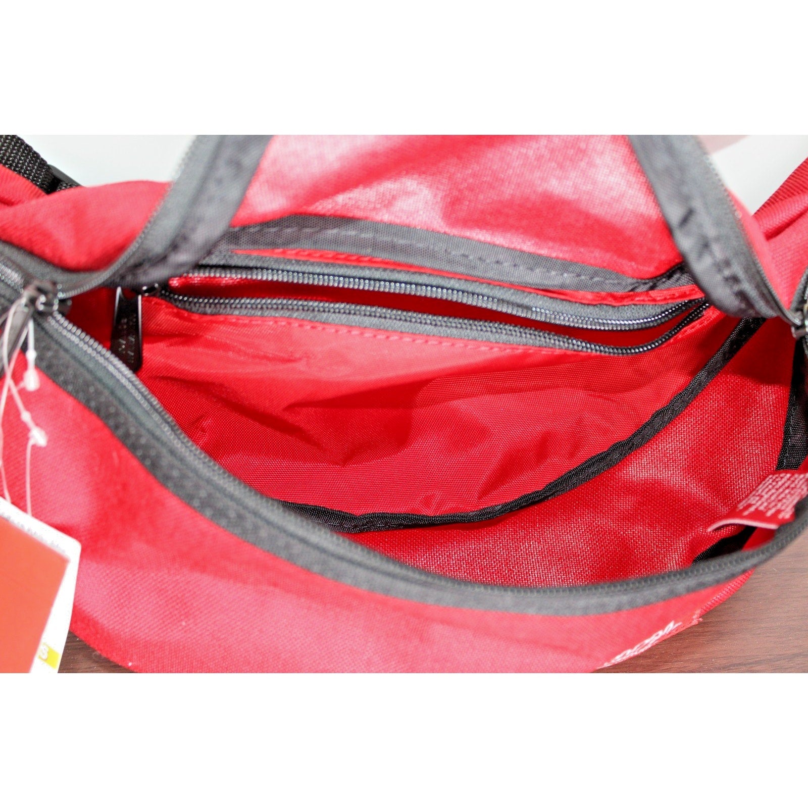 Manhattan Portage Brooklyn Bridge Waist Bag Fanny Pack RED Retail $45
