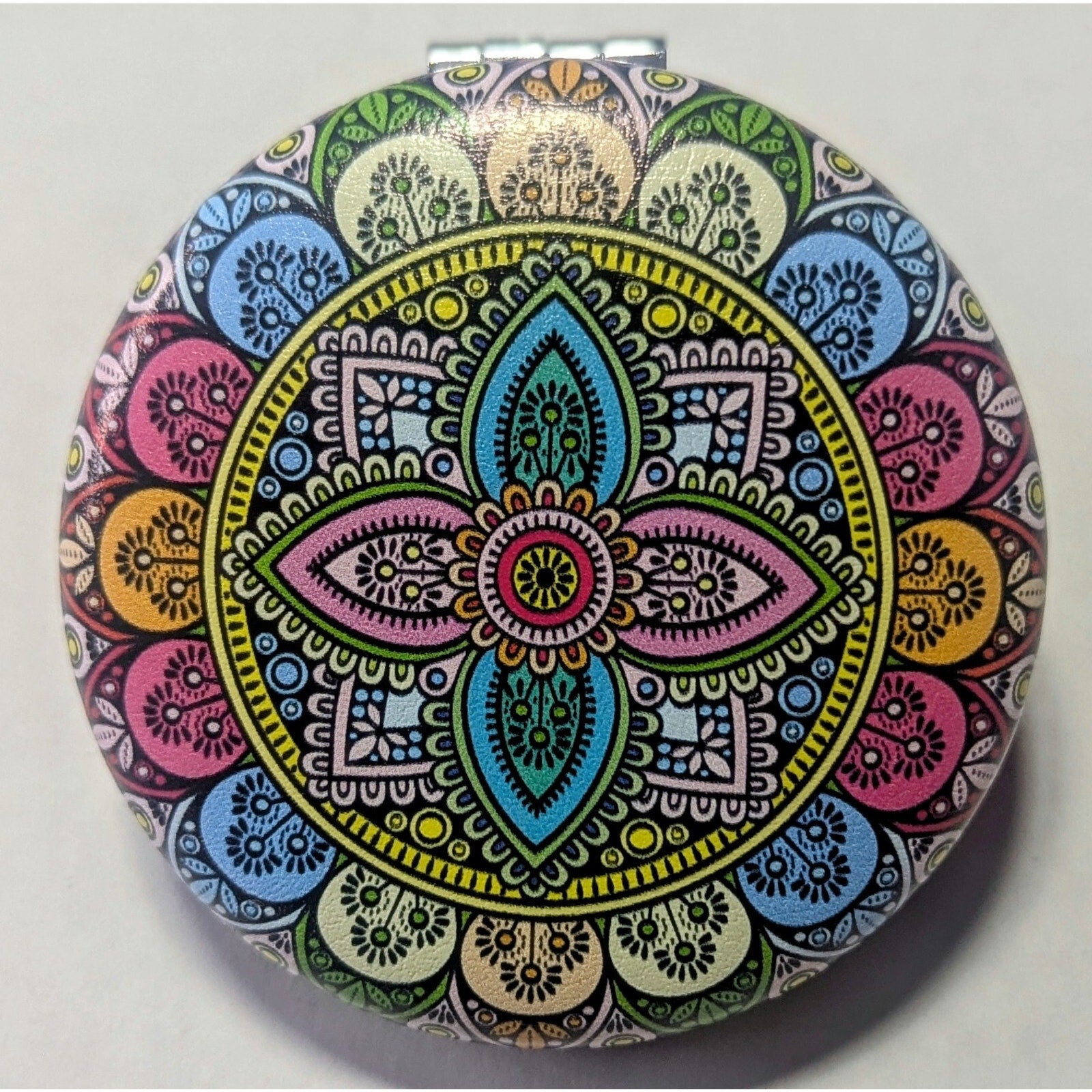 Pocket Mirror for Women Small Travel Mirror Magnifying Mandala Designs Flowers
