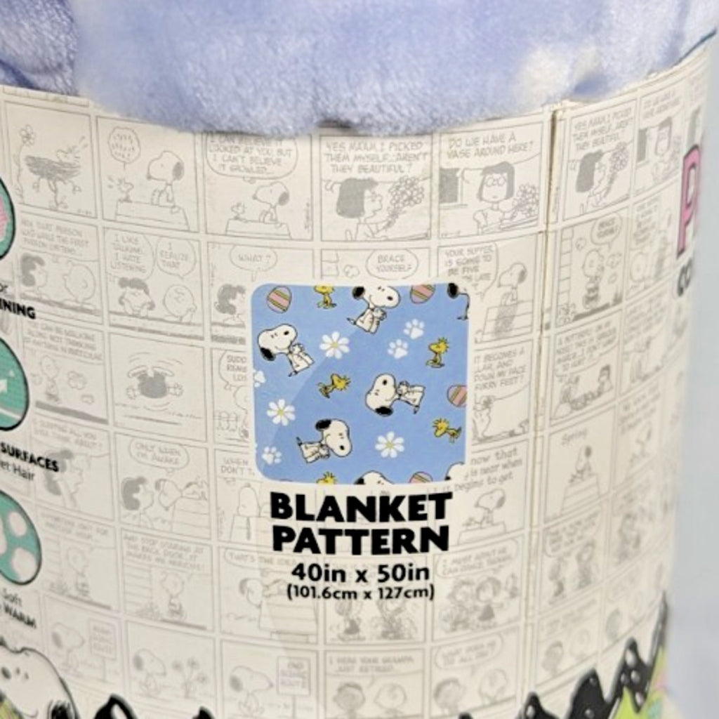 PEANUTS Cozy Sherpa Blanket for Pets, Snoopy, Woodstock, Egg, Bone, 40”X 50” NEW
