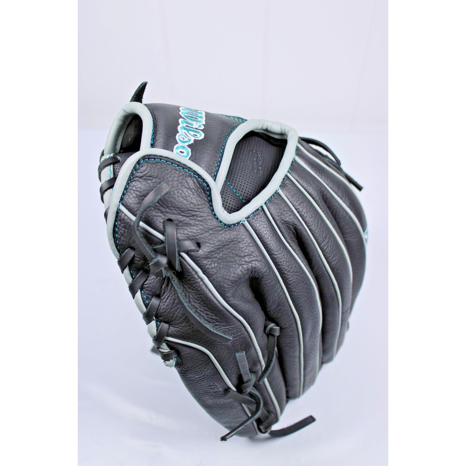 Wilson A500 Left Handed Throw 12” Baseball Glove