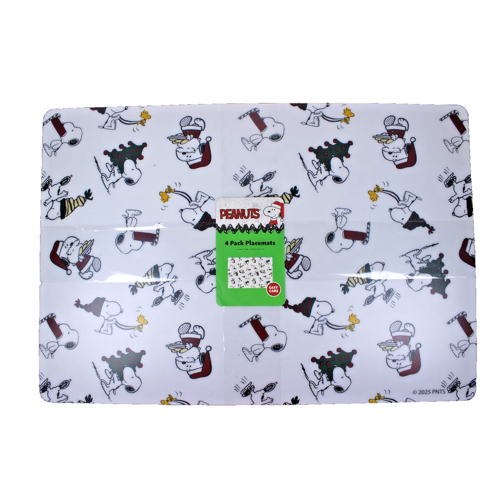 Peanuts Holiday 4-Pack Placemats Snoopy, Woodstock Christmas