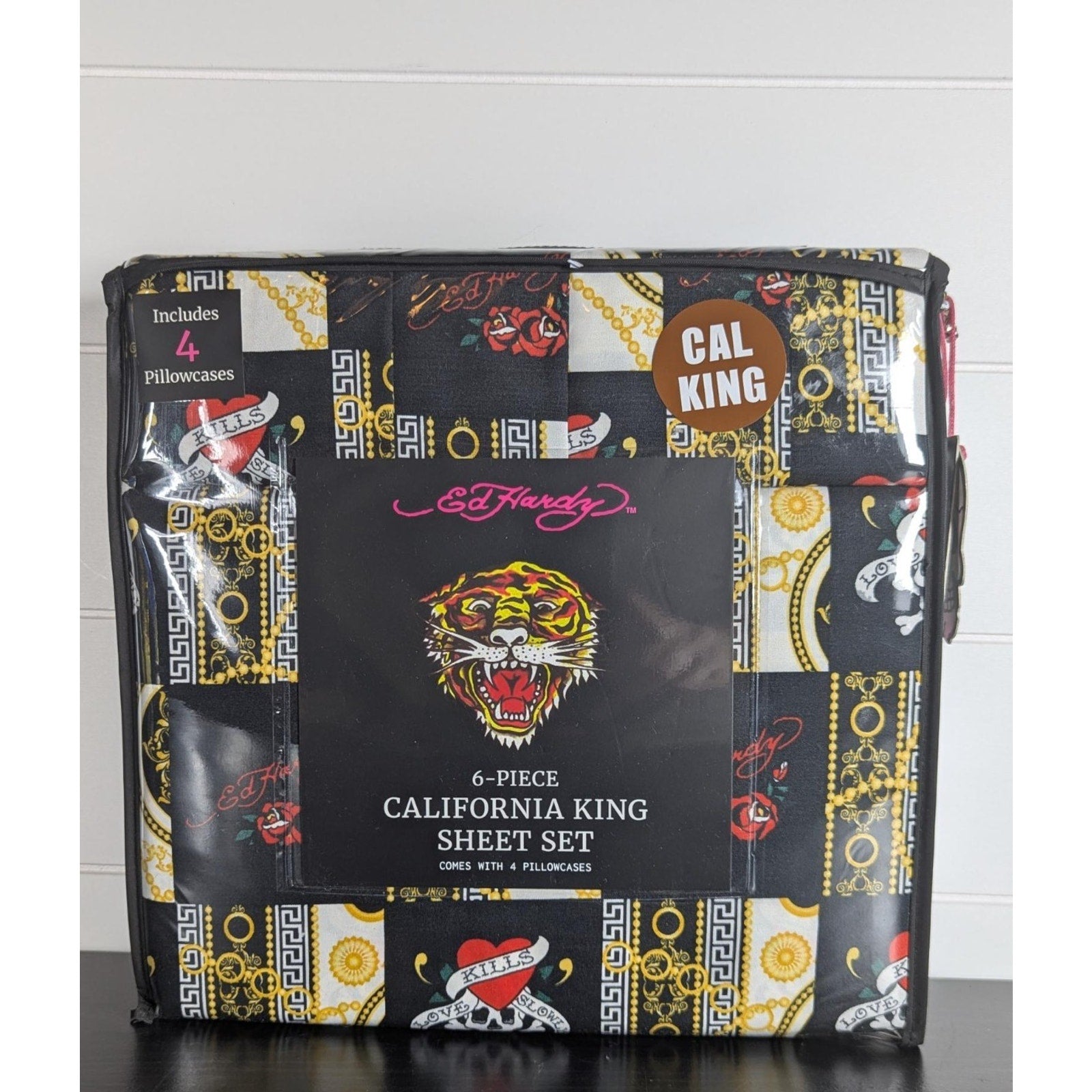 Ed Hardy Black 6 pc Cal King Sheet Set Hearts, Skulls, Roses, w/4 Pillowcases