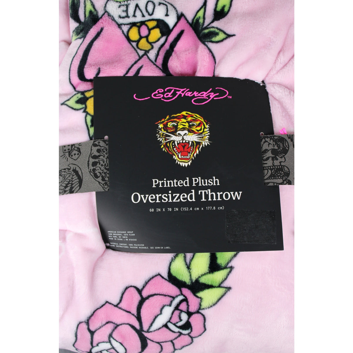 Ed Hardy Plush Throw Blanket ~ PINK Tattoos Hearts, Roses Polyester 60x70 New
