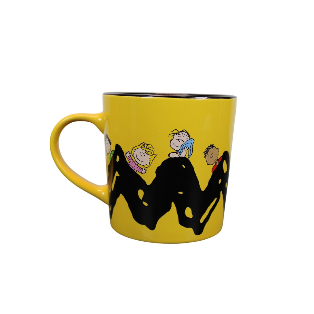 Peanuts Charlie Brown 21oz Mug Zak Designs Yellow Black Ceramic Cup Comic Style
