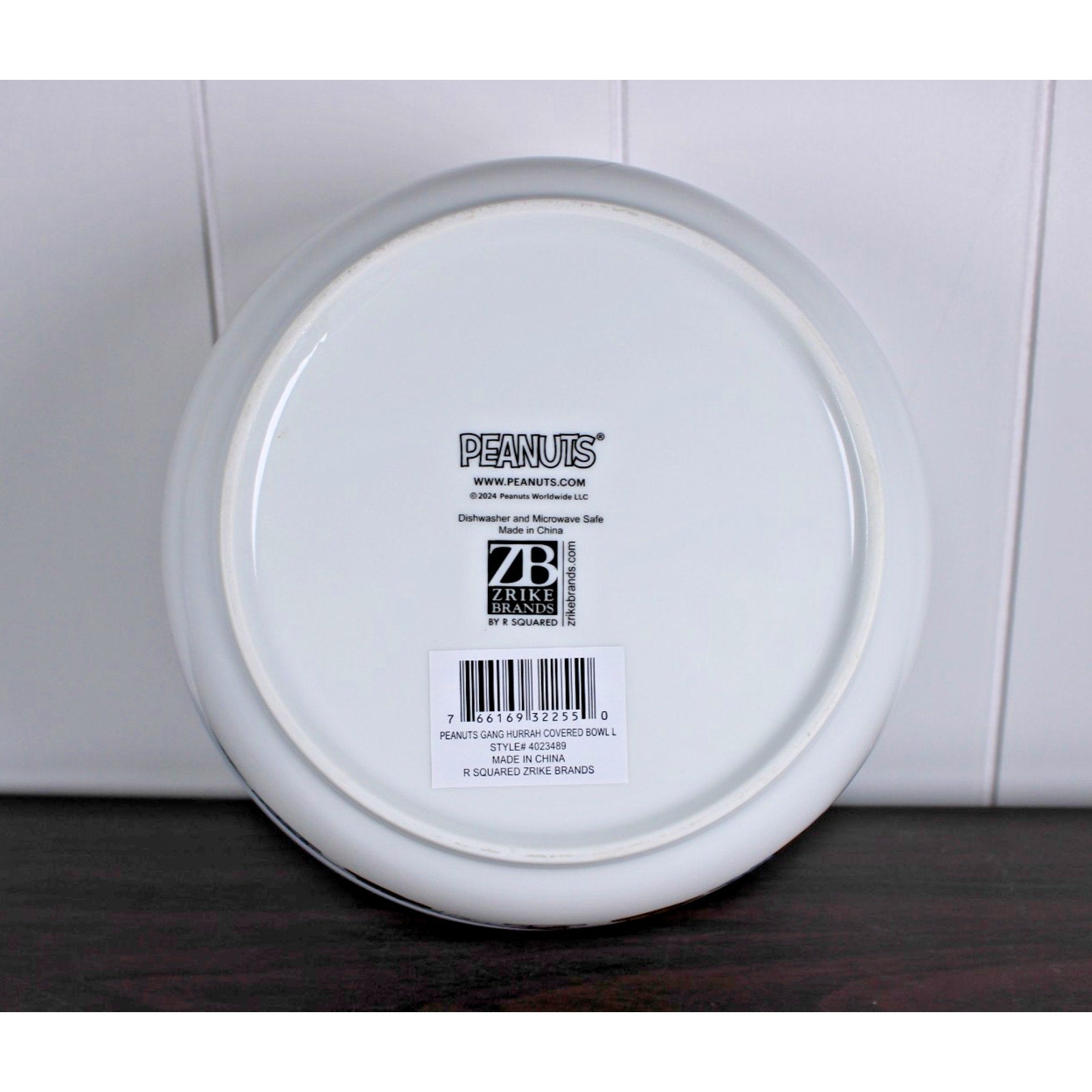 Peanuts Snoopy Gang Pressure Vent Lid Food Storage Container Bowl Ceramic 7" NEW