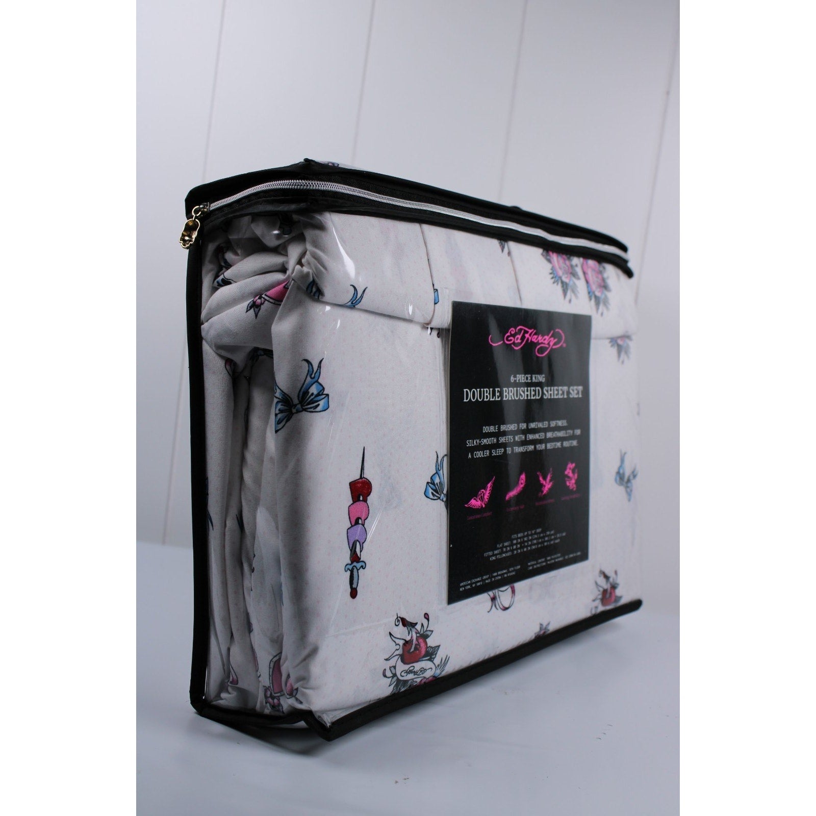 Ed Hardy KING 6pc Sheet Set with 4 Pillowcases Skulls, Bows, Roses, Hearts print