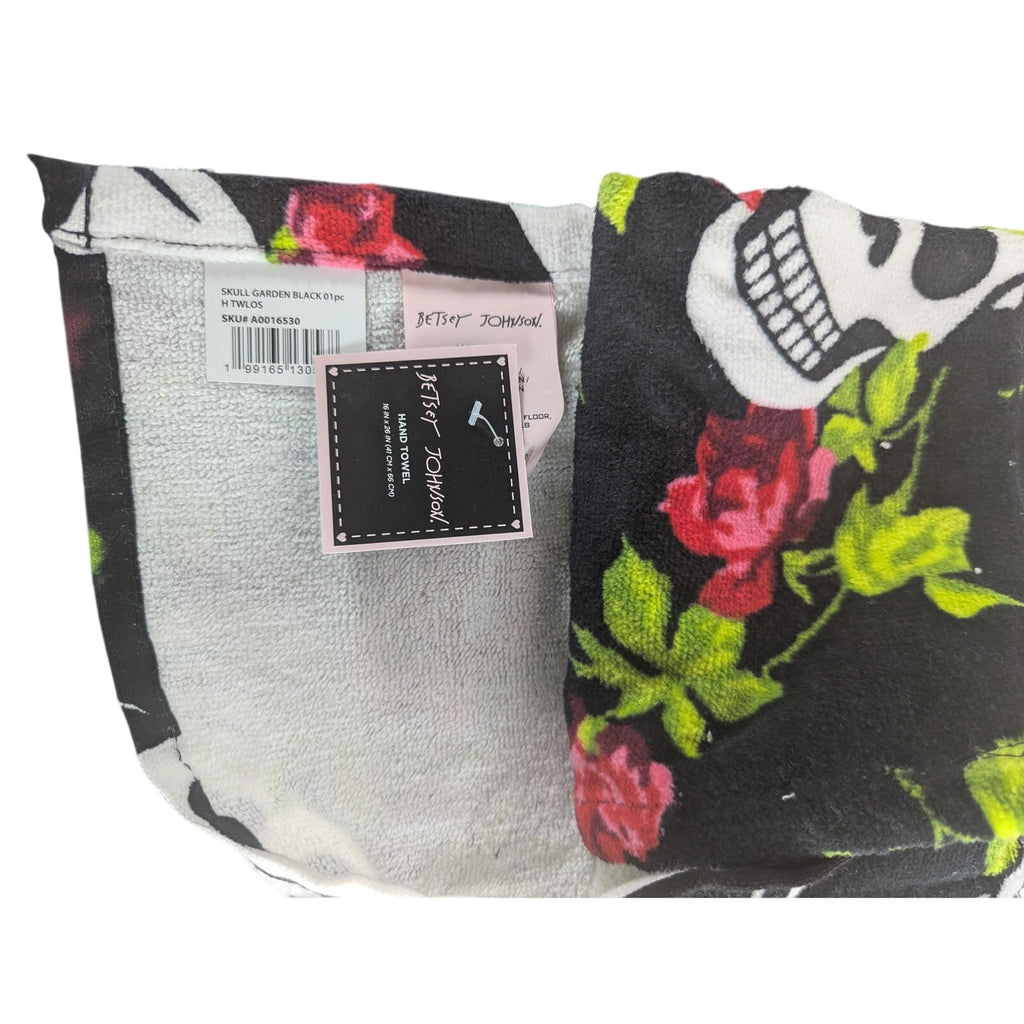 Betsey Johnson Skulls & Roses Black Red Hand towel 16"x26"