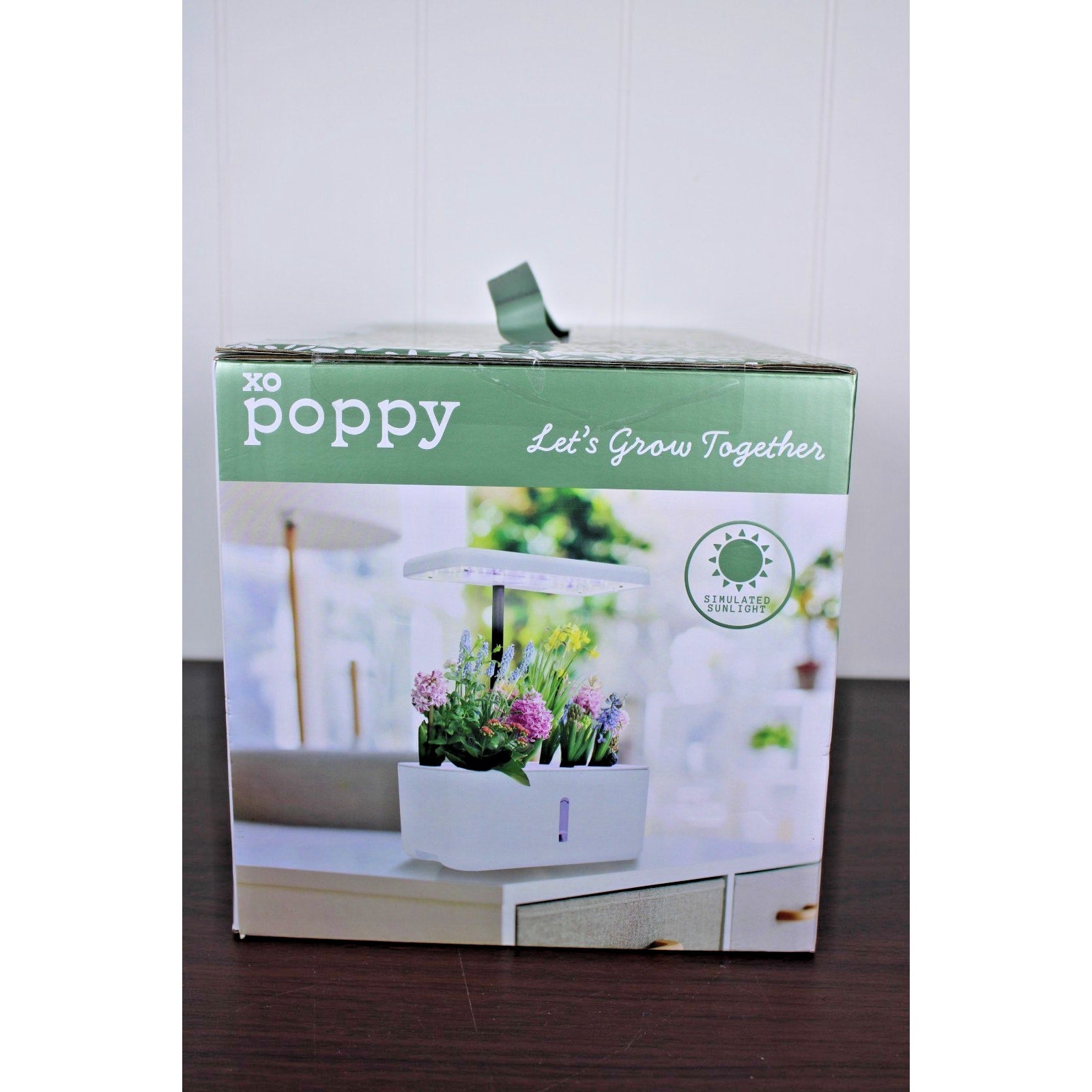 Xo Poppy Hydroponic Smart Garden Artificial Sunlight LED Smart Planter