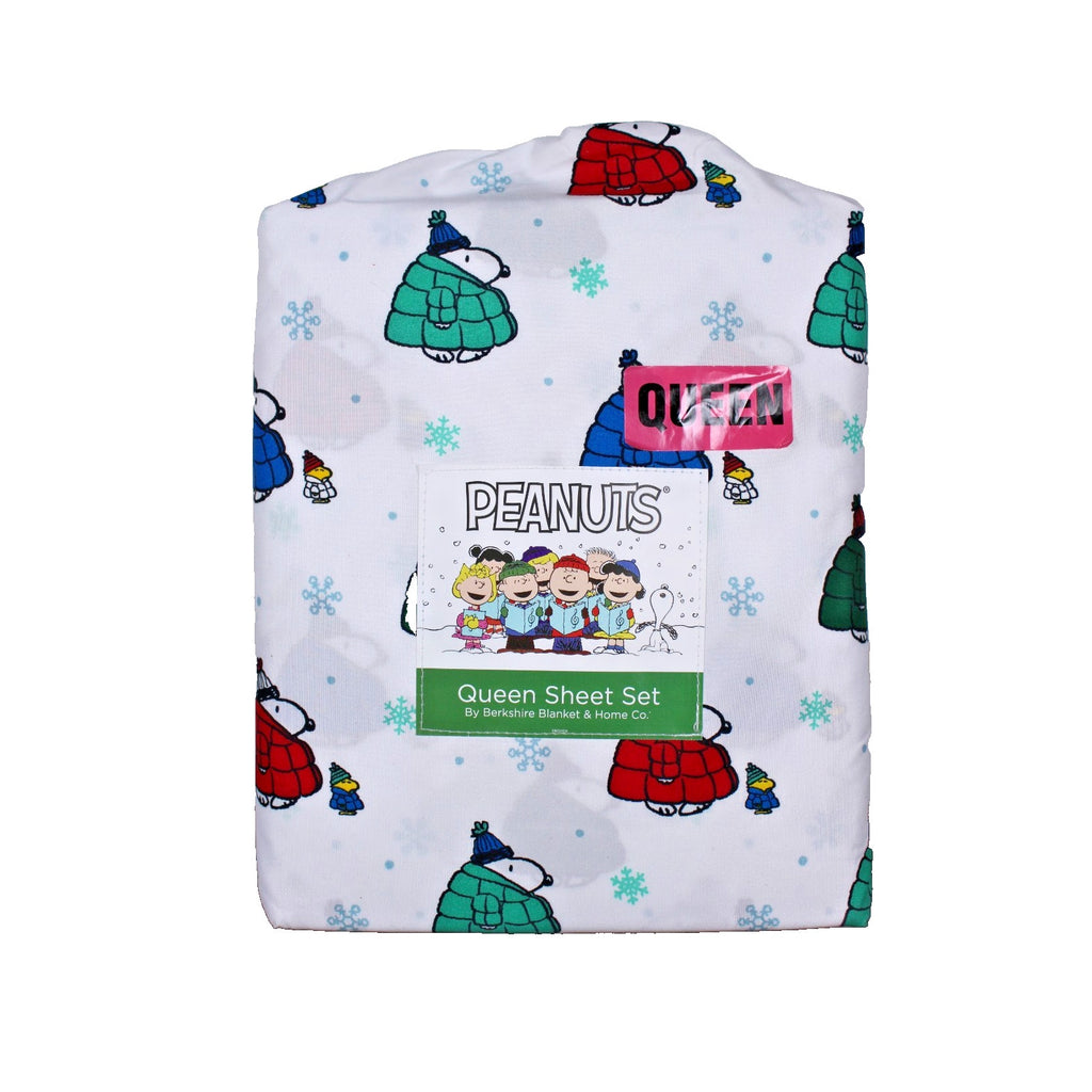 Snoopy Queen Sheet Set White Puffer Jacket Print