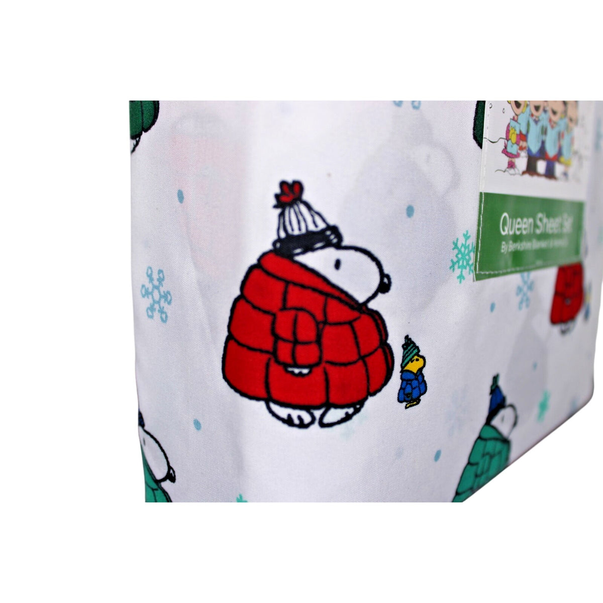 Snoopy Queen Sheet Set White Puffer Jacket Print
