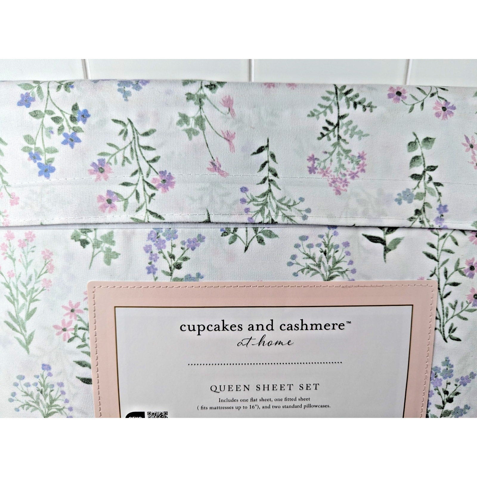 Cupcakes and Cashmere at home, Floral Pink Purple Green 4pc QUEEN Sheet Set NEW