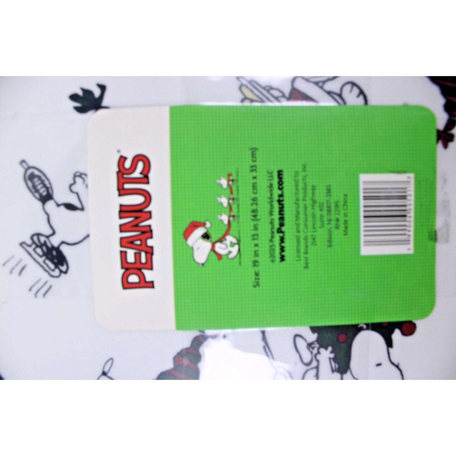Peanuts Holiday 4-Pack Placemats Snoopy, Woodstock Christmas