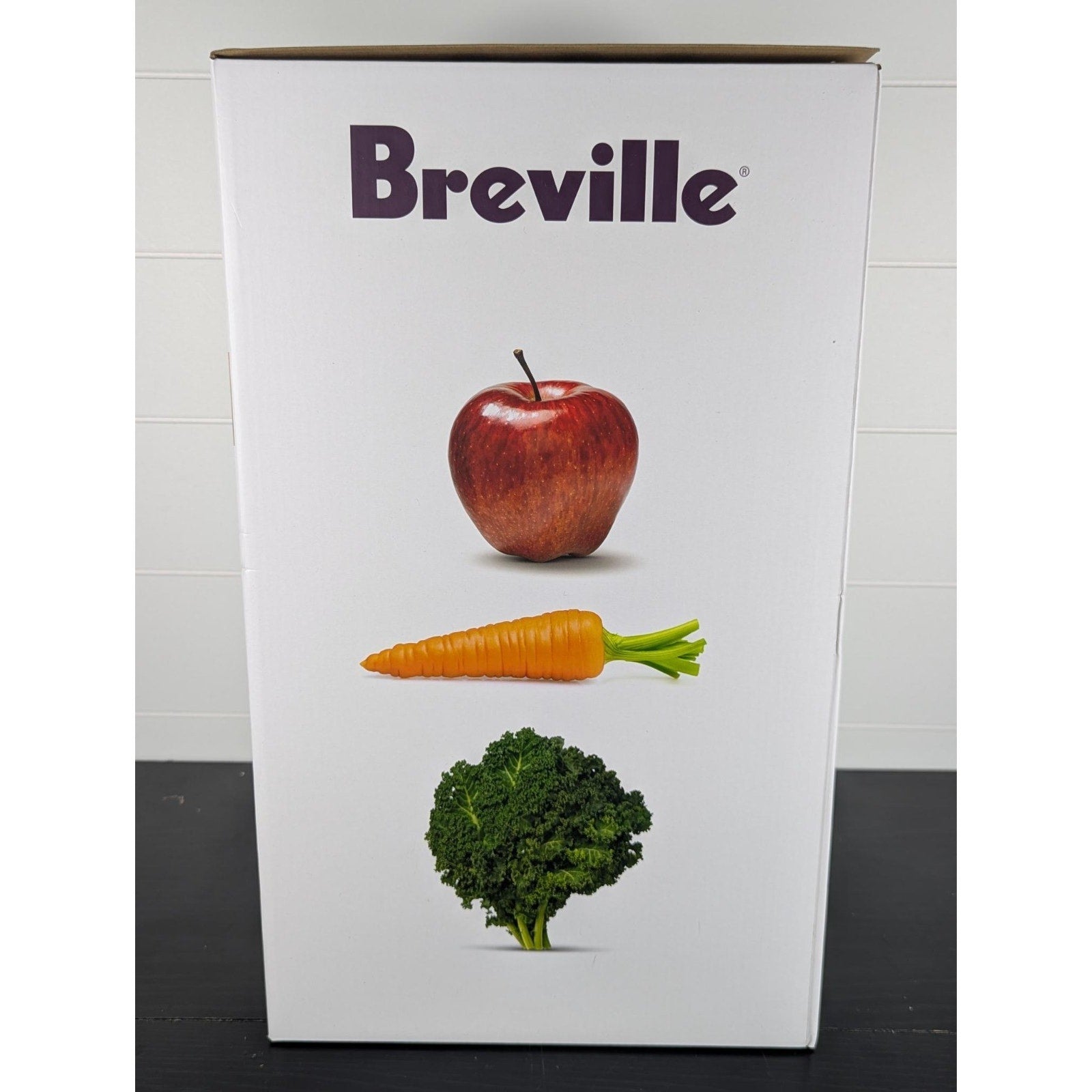 Breville The Juice Fountain Compact Model BJE200XL - NEW IN BOX