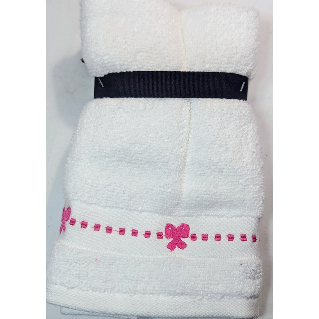Betsey Johnson 2 Pk Fingertip Towels 11"x18" Pink Bows on White 100% Cotton