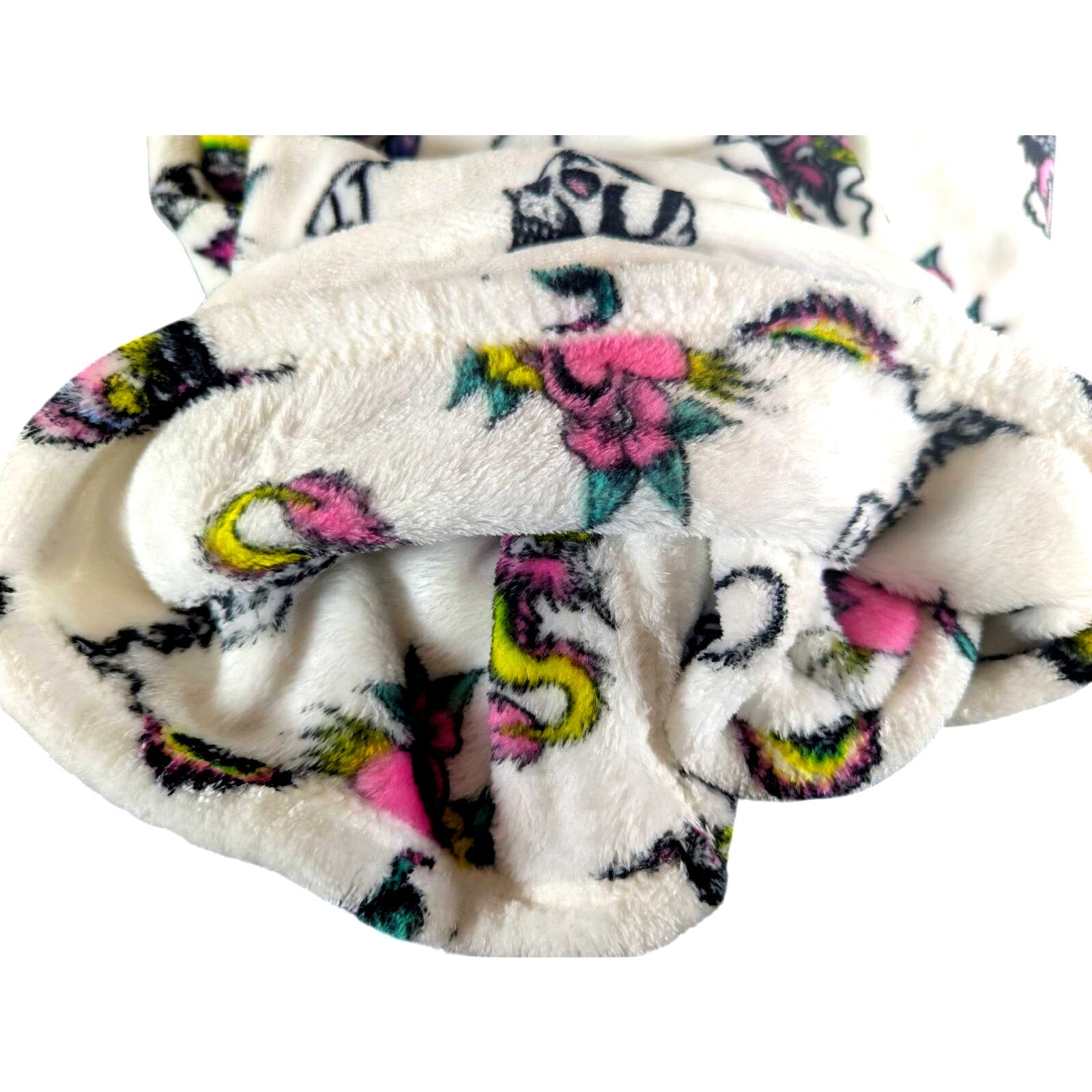 Ed Hardy Twin Plush Blanket Skull Heart Tattoo White 60x90