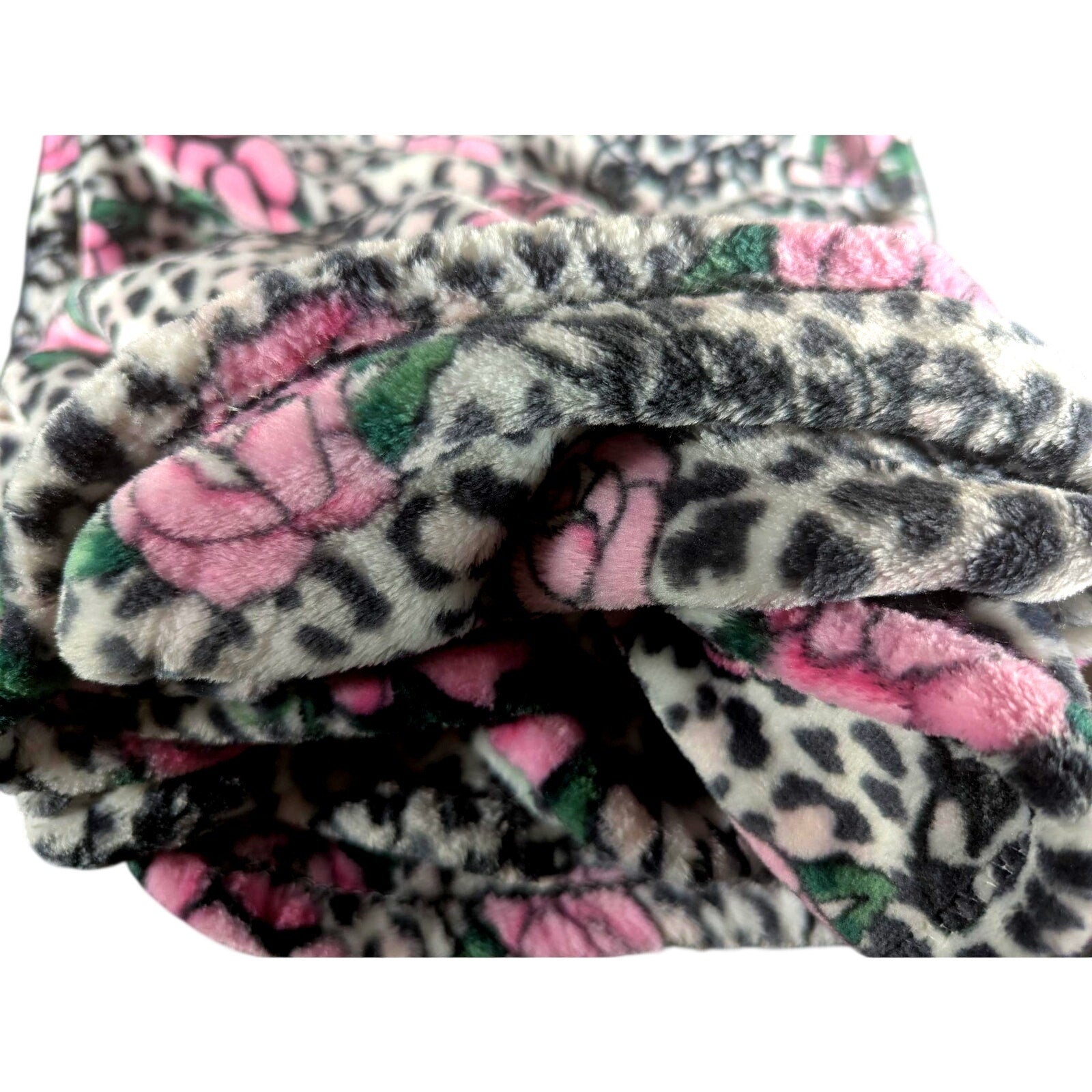 Ed Hardy Twin Plush Blanket Pink Roses White 60x90