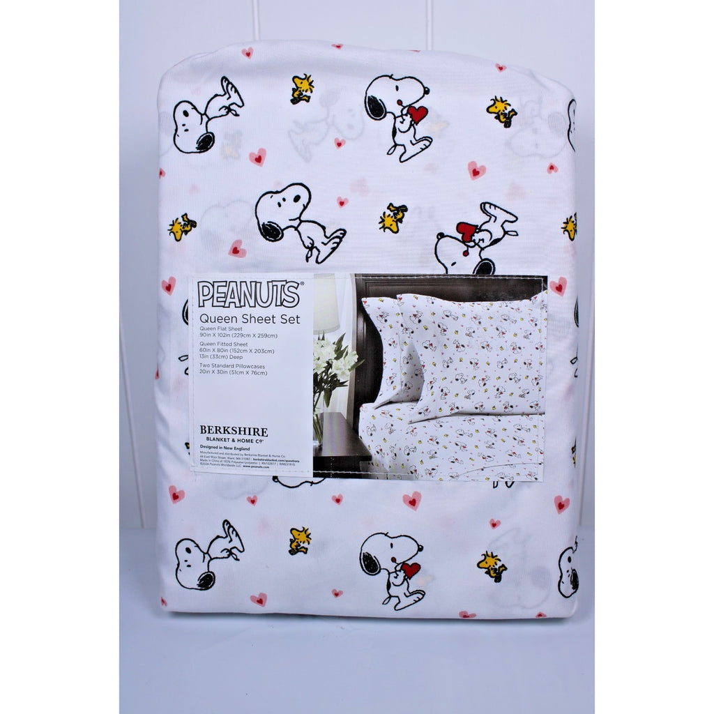 Peanuts Snoopy Queen 4pc Sheet Set By Berkshire Heart Valentines Woodstock NEW