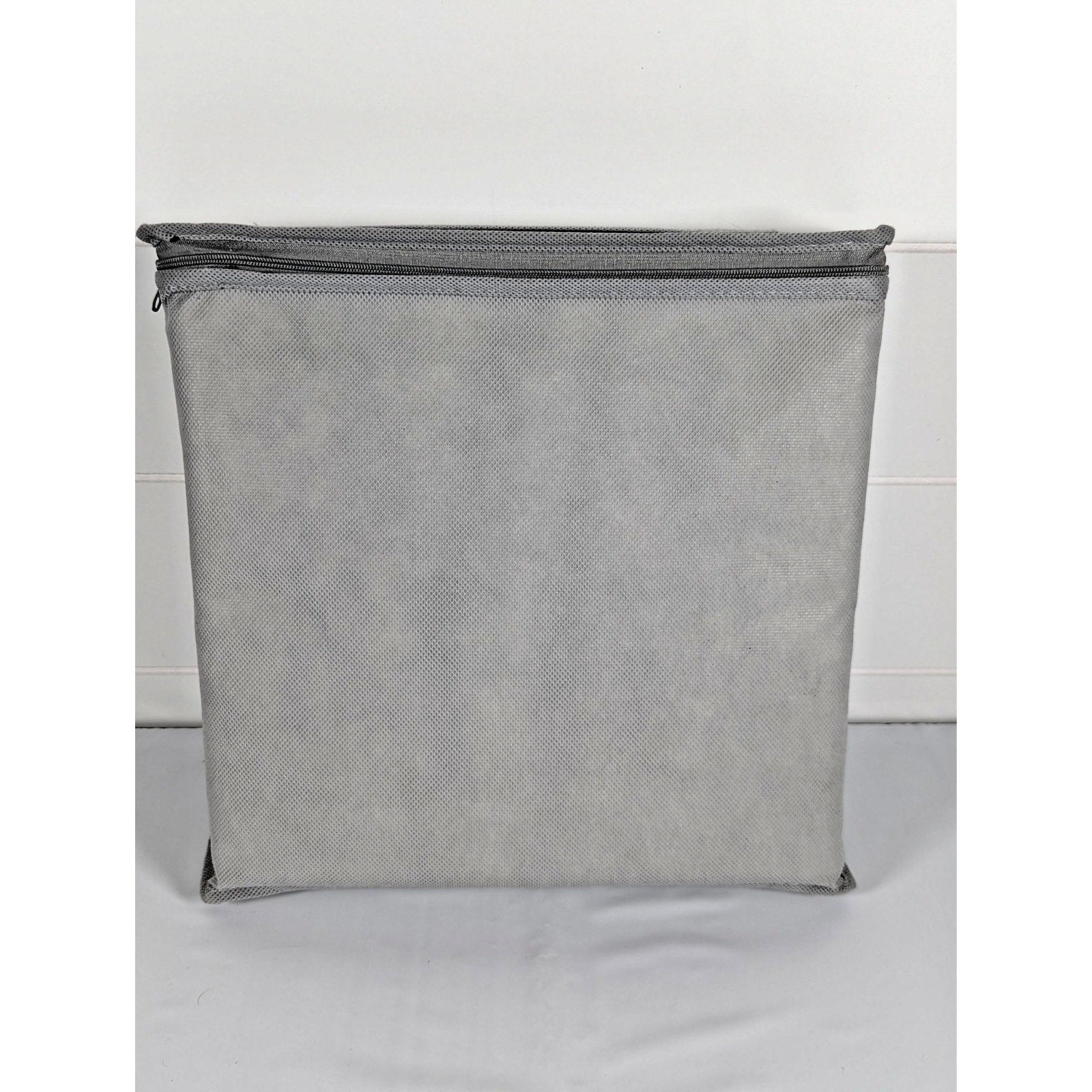 The Farmhouse Rachel Ashwell WATERPROOF & STAIN RELEASE Mattress Protector TWIN