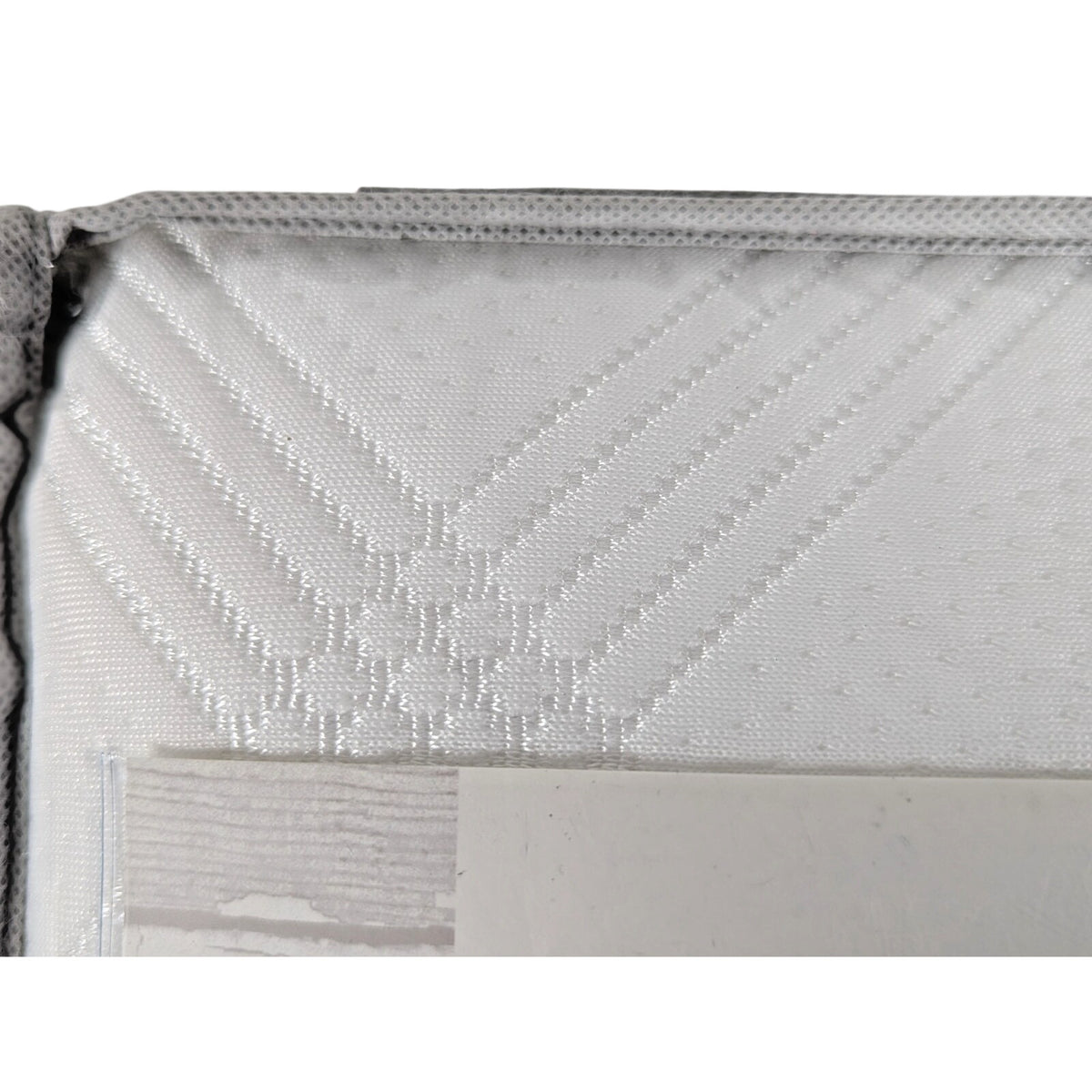 The Farmhouse Rachel Ashwell COOL TOUCH Mattress Protector - Instant Cool, FULL