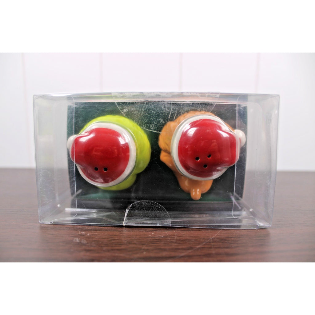 New How the Grinch Stole Christmas Grinch Max Ceramic Salt & Pepper Shakers Set