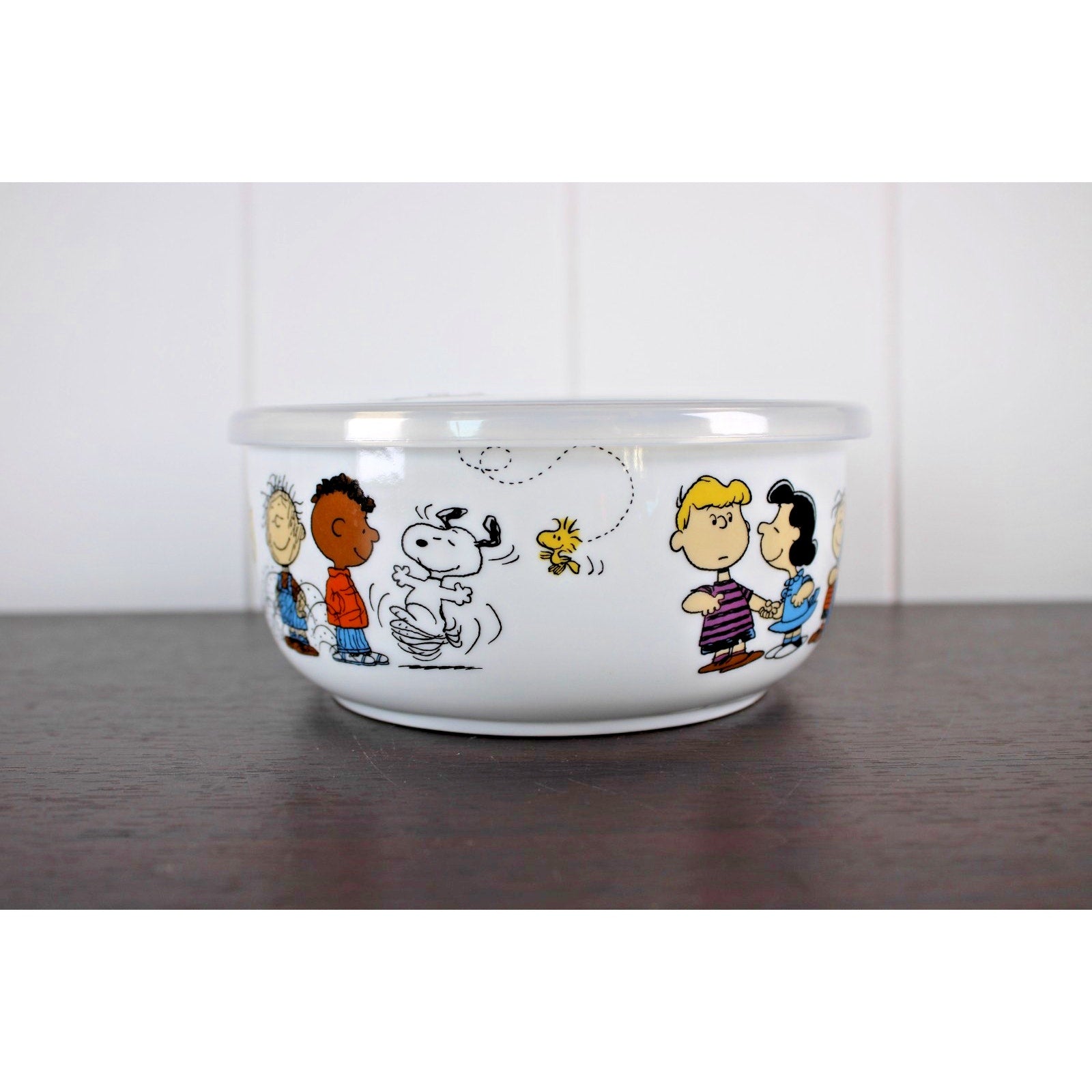 Peanuts Snoopy Gang Pressure Vent Lid Food Storage Container Bowl Ceramic 5" NEW