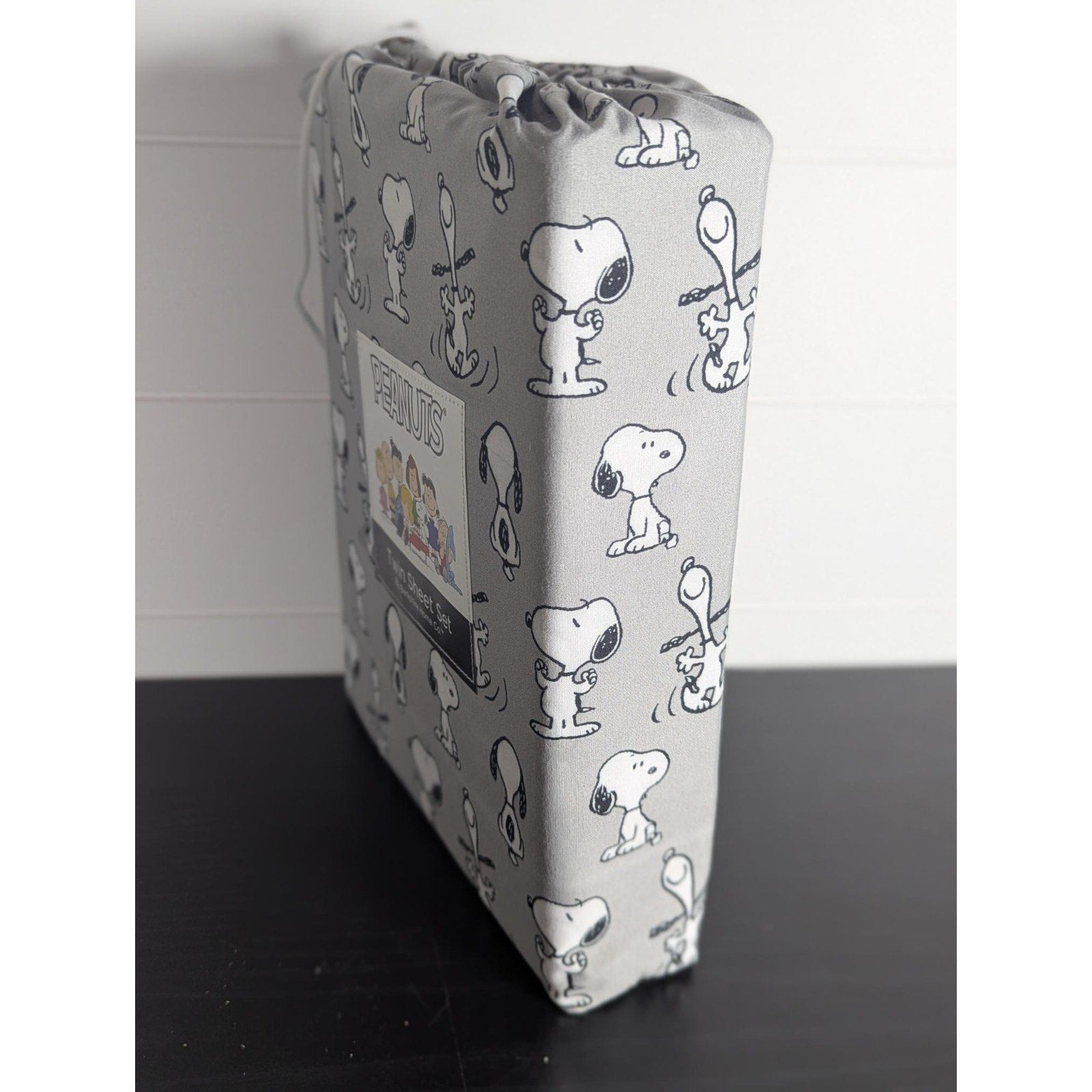 Peanuts Snoopy 4 pc Twin Sheet Set Prints Gray - New