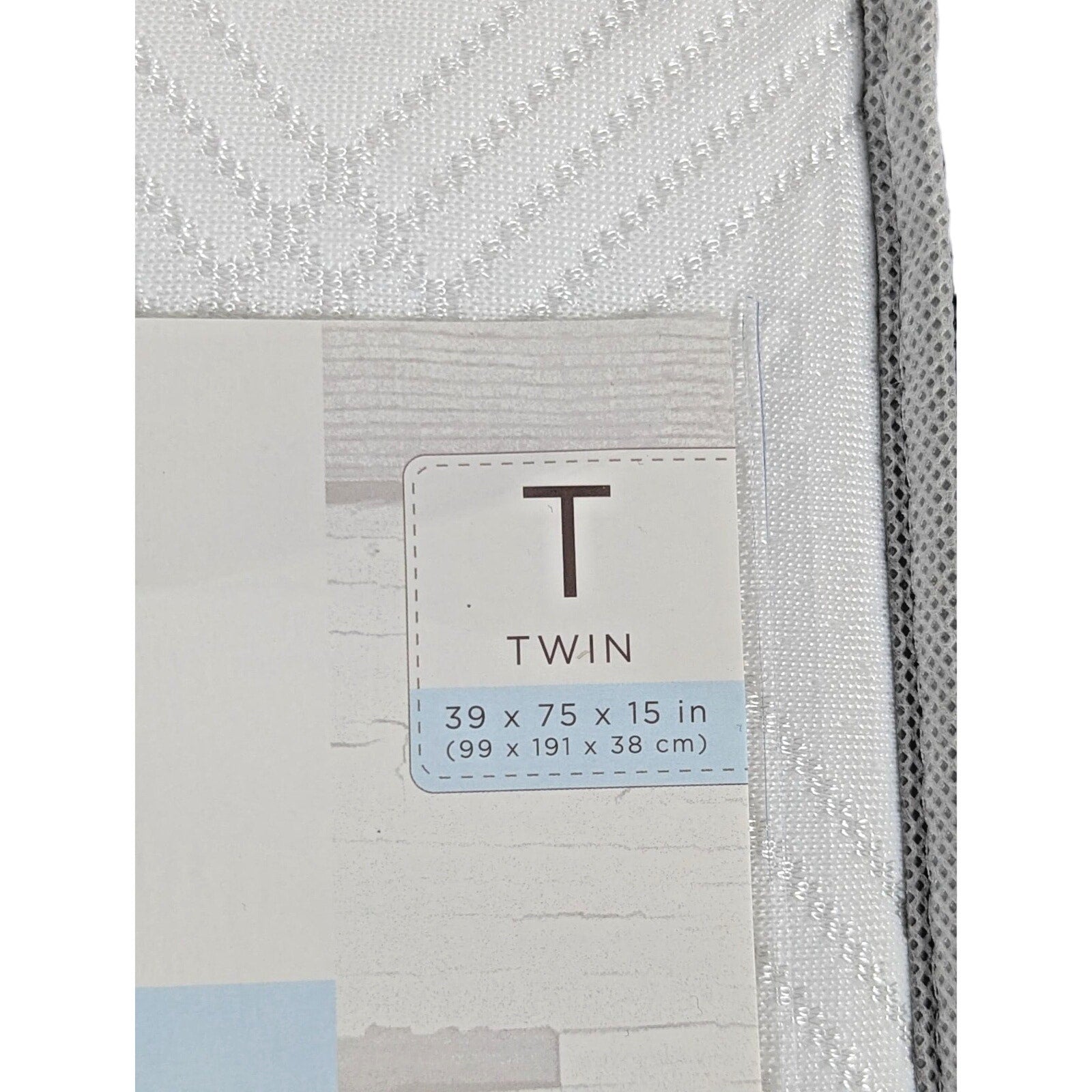 The Farmhouse Rachel Ashwell COOL TOUCH Mattress Protector - Instant Cool, TWIN