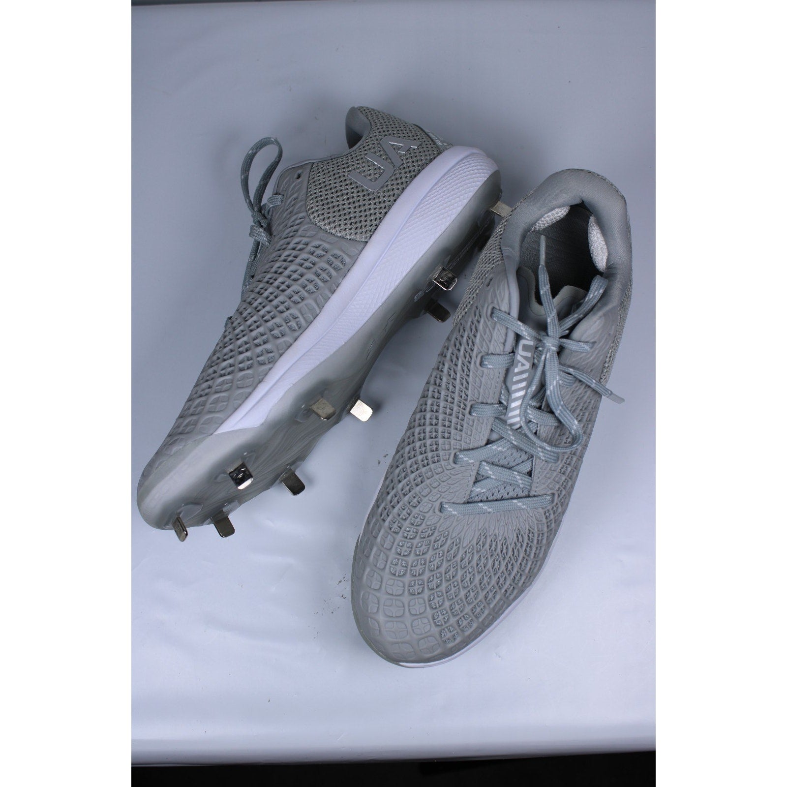 Under Armour Softball Spikes, Womens 11, 4216226973