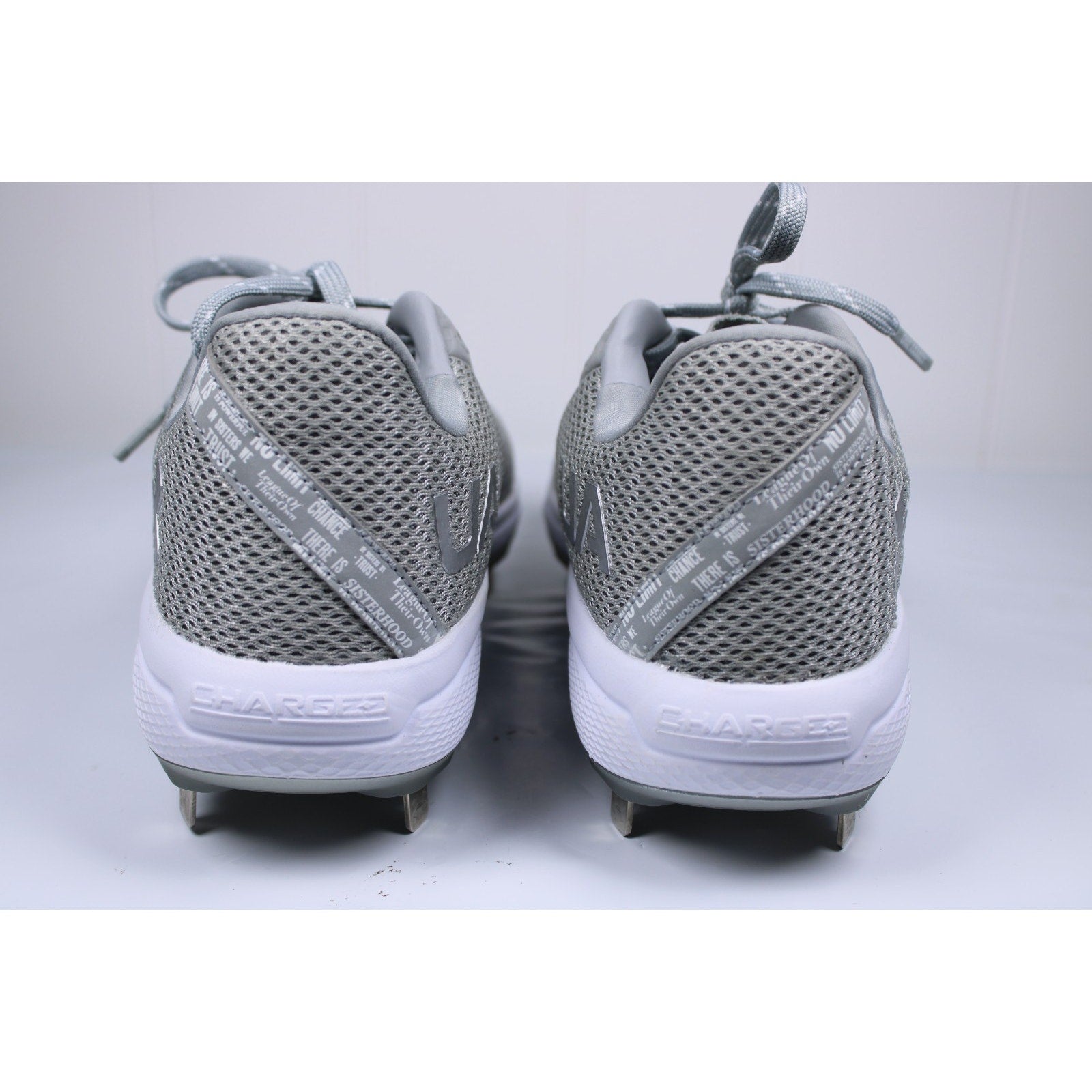 Under Armour Softball Spikes, Womens 11, 4216226973
