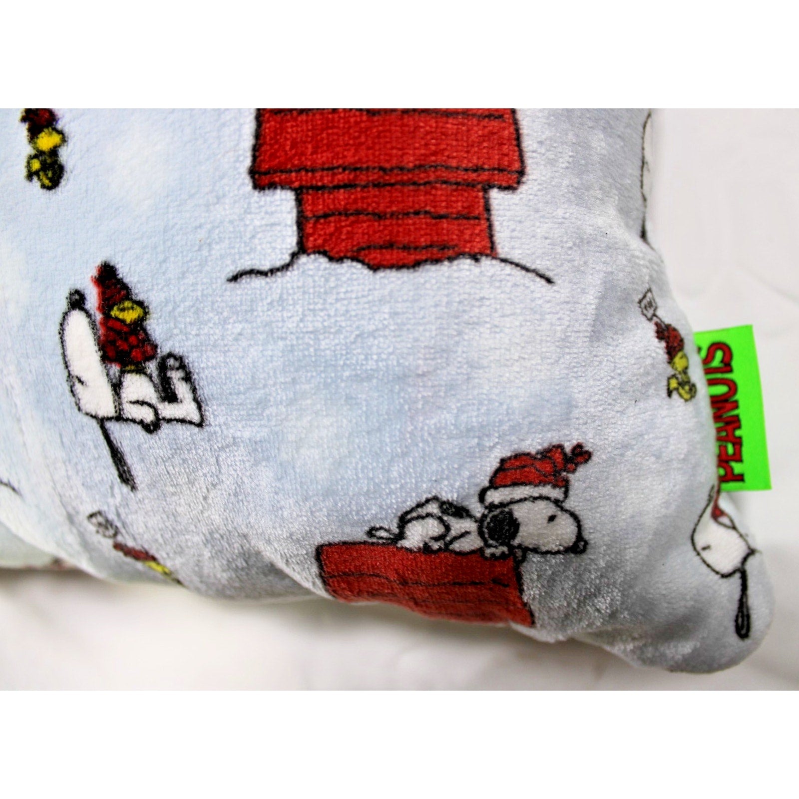 PEANUTS Santa SNOOPY WOODSTOCK doghouse 39"x26"x5" Christmas Lg Dog Cat Pet Bed