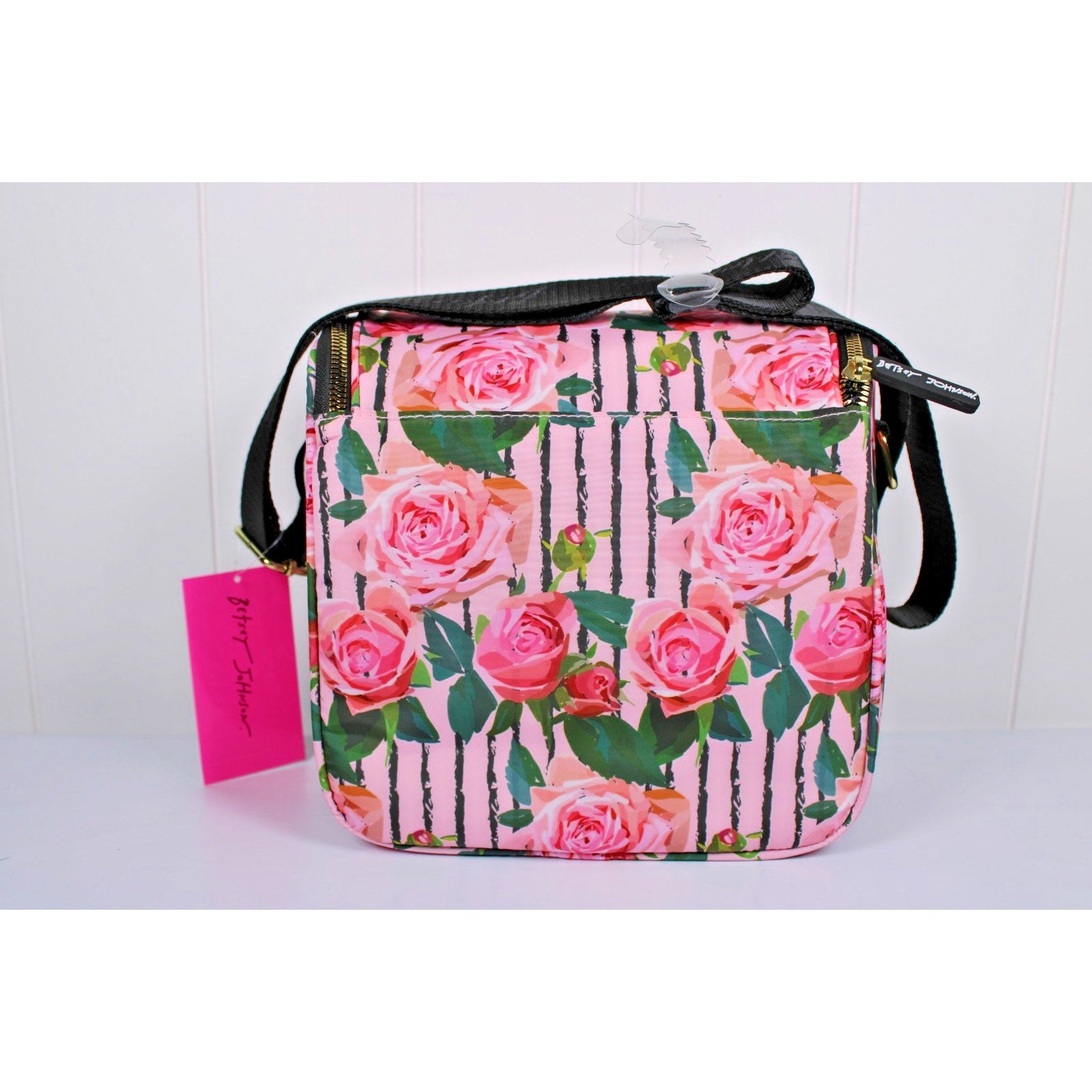Betsey Johnson Rose Isolated Cube Lunch Tote Medium.