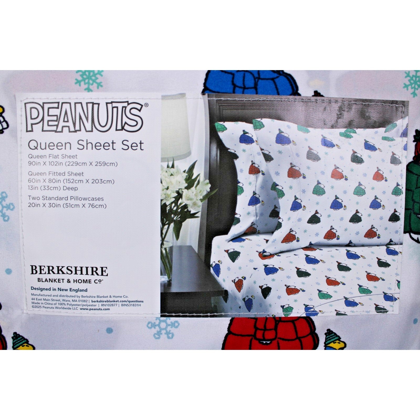 Snoopy Queen Sheet Set White Puffer Jacket Print